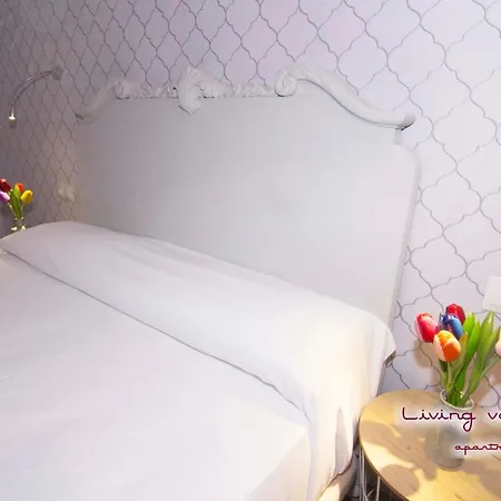 Apartment Living - Gobernador Viejo