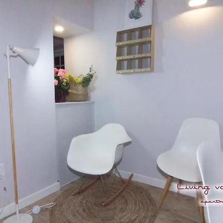Living - Gobernador Viejo Apartment